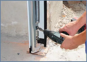 HighTech Garage Door Milwaukee, WI 262-421-4866 HighTech Garage Door Milwaukee, WI 262-421-4866 - garage-spring-services-cont-template-15-Gr-29m